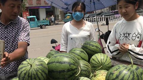 定远网红吃瓜事件真相视频,真相视频曝光背后的惊人内幕