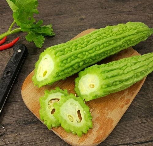 实时更新吃瓜网,吃瓜网最新爆料，娱乐圈风云再起！