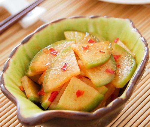 外国网红吃腌瓜